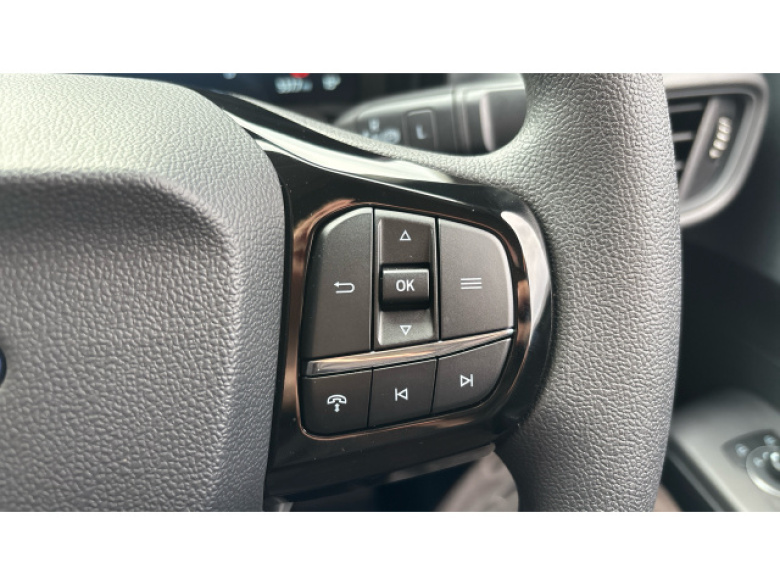 Ford Transit Courier E-Transit Courier 100kW 43kWh Trend Van Auto